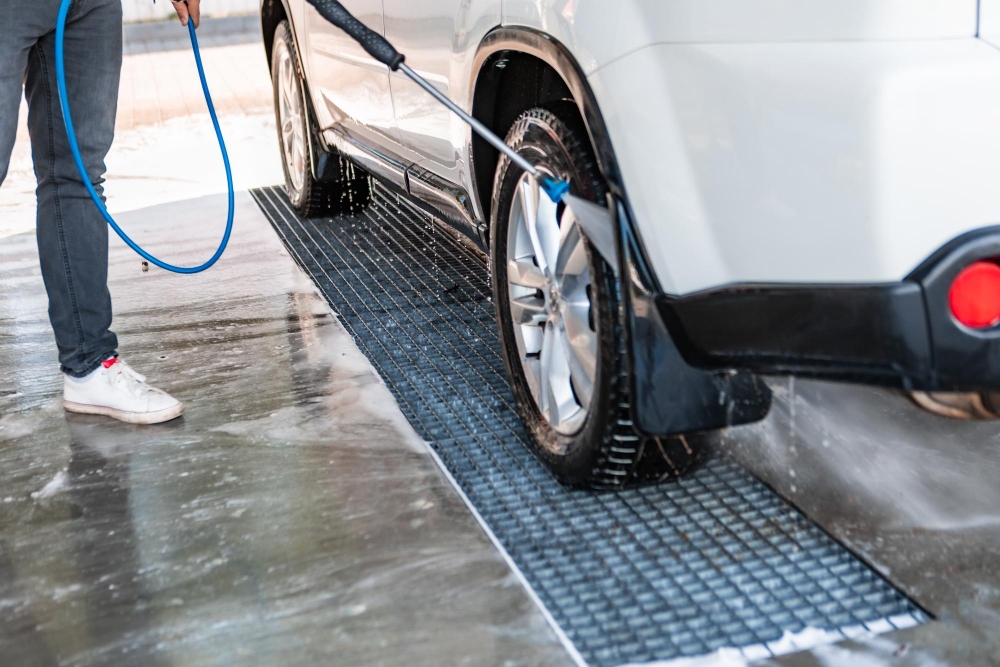 undercarriage cleaning